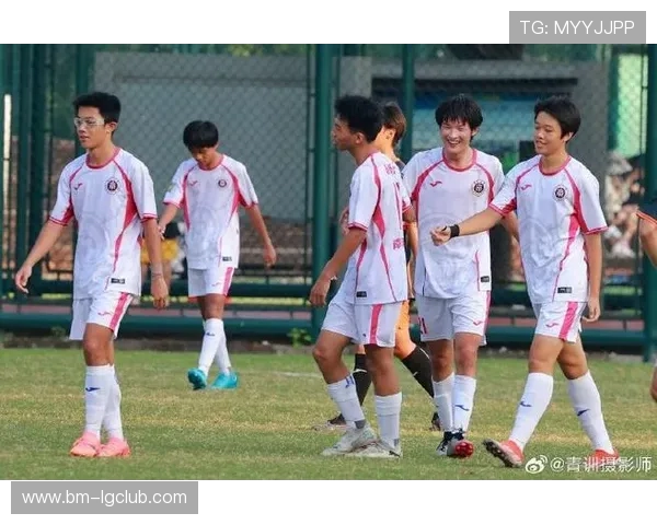 南洋初中足球最新战况全景解析与赛季亮点全面追踪深度报道权威版